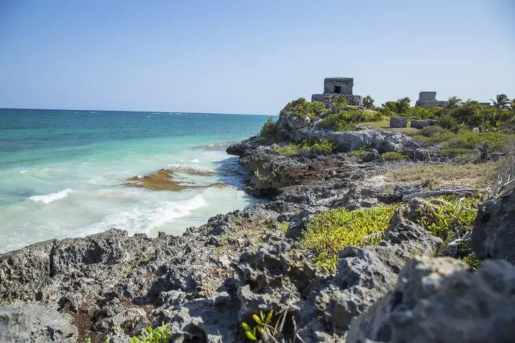Aeropuerto De CancúN A Tulum, MéXico1