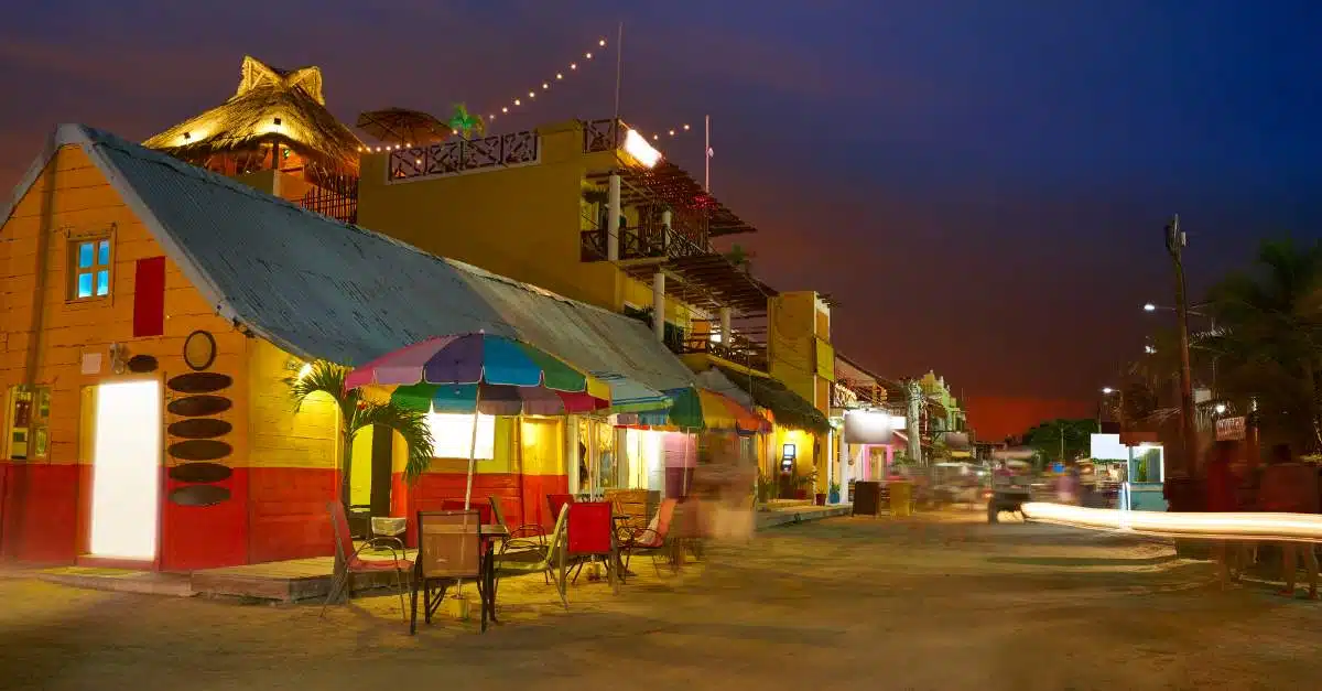 Comment Se Rendre De Tulum à Holbox, Au Mexique.