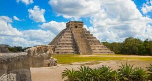 How to get from Cancun to Chichen Itza Mexico