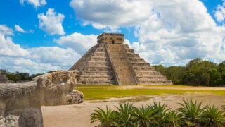 How to get from Cancun to Chichen Itza Mexico