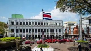 How to travel from La Fortuna Arenal to San Jose, Costa Rica