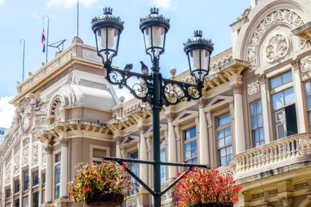 How to get from Tamarindo to San Jose, Costa Rica