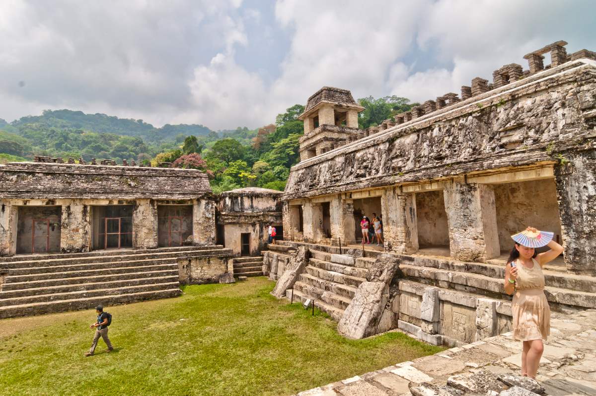 Hoe Kom Je Van Flores, Guatemala, Naar Palenque, Mexico5?