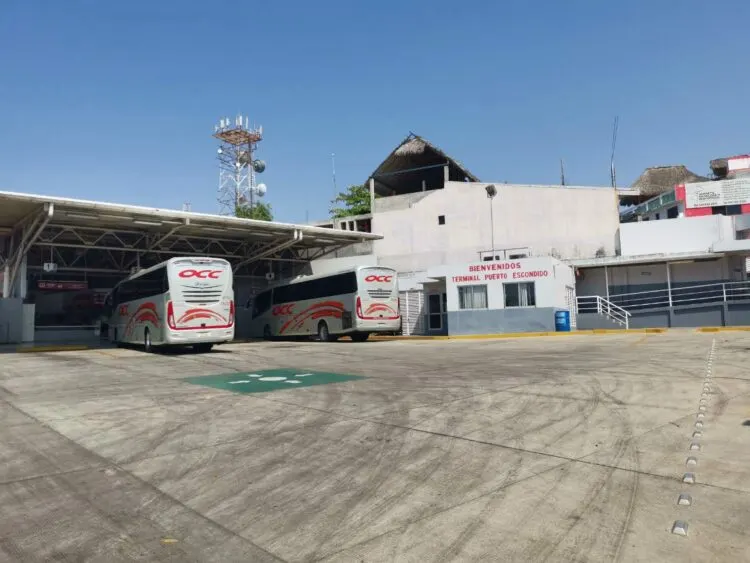 EstaçãO De Autocarros Em Puerto Escondido
