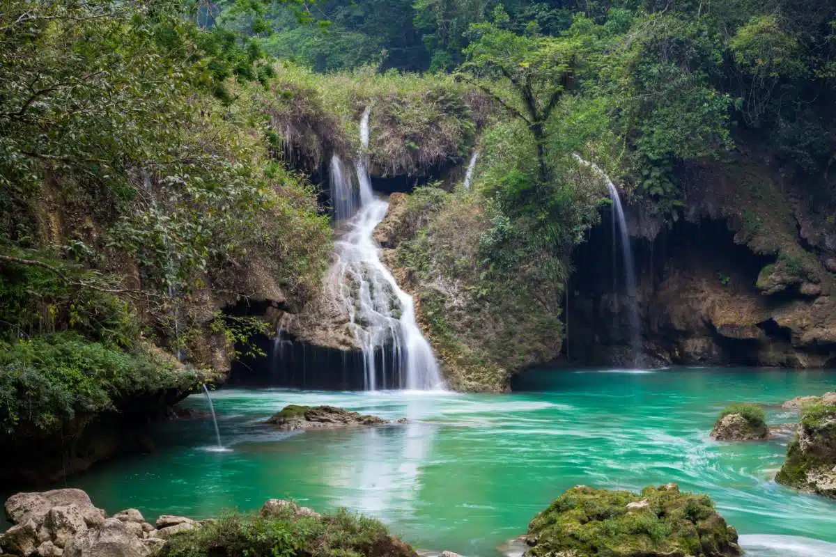 Wie Kommt Man Von Flores Nach Semuc Champey, Guatemala?