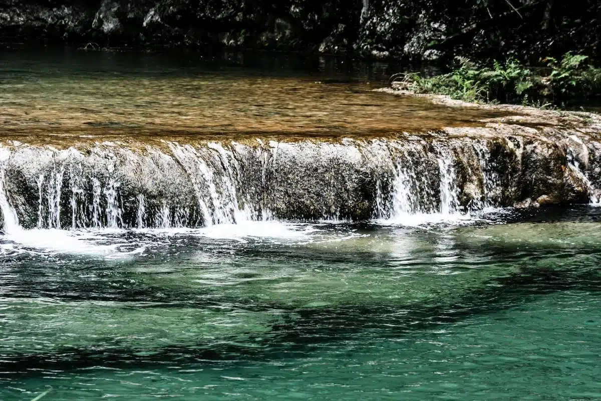 Wie Kommt Man Von Flores Nach Semuc Champey, Guatemala?