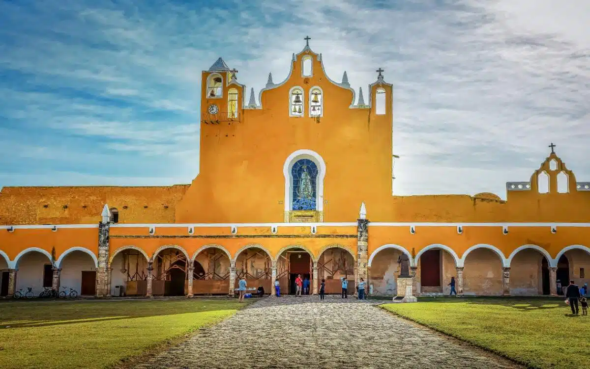 Da Merida A Izamal