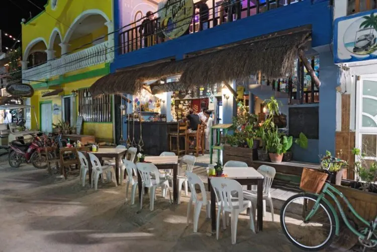 Hoe Kom Je Van Cozumel Naar Holbox, Mexico?