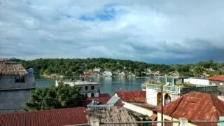 Comment se rendre de Panajachel à Flores, au Guatemala.