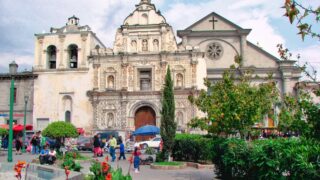 Comment se rendre de Panajachel à Xela, au Guatemala.