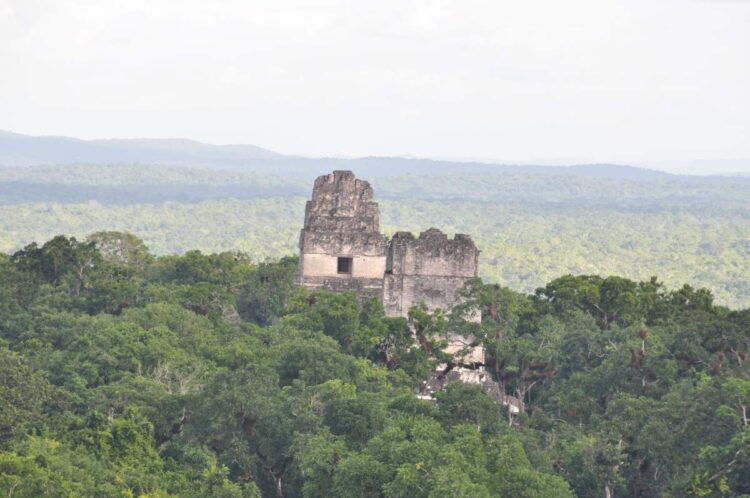 Wie Kommt Man Von Semuc Champey Nach Tikal, Guatemala