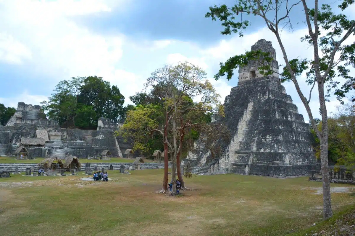 Como Chegar De Semuc Champey A Tikal, Guatemala