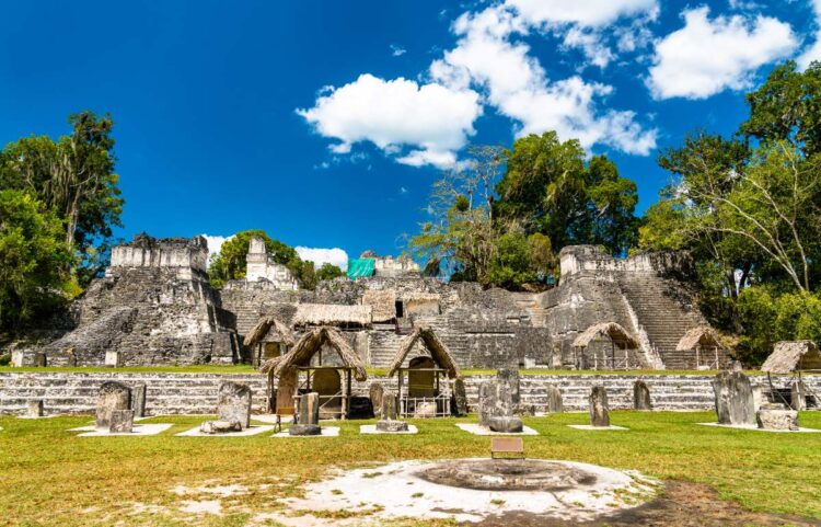 Wie Kommt Man Von Semuc Champey Nach Tikal, Guatemala