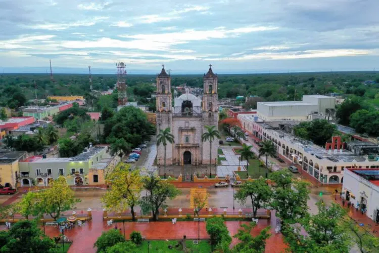 Wie Kommt Man Von Holbox Nach Merida, Mexiko