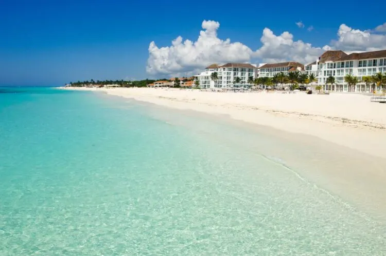 Wie Kommt Man Von Holbox Nach Playa Del Carmen, Mexiko