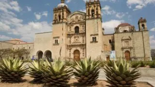 Where is Oaxaca Mexico located