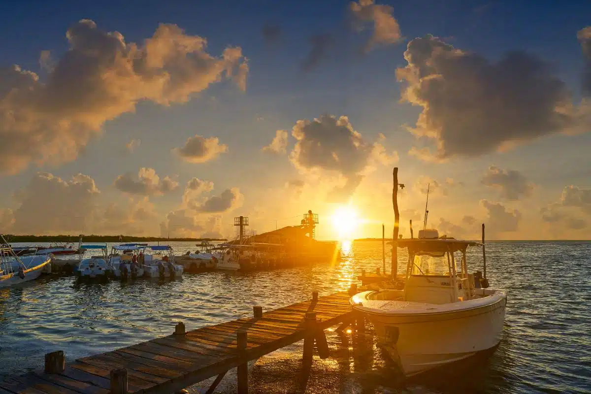 ¿Cómo llegar de Chiquila a Holbox, México?