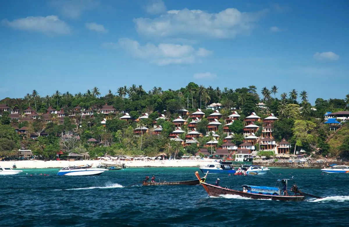 Phuket Naar Ko Phi Phi