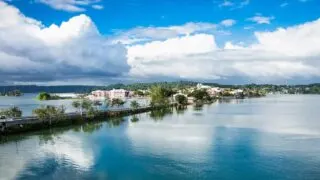 Comment se rendre de Rio Dulce à Flores, au Guatemala.