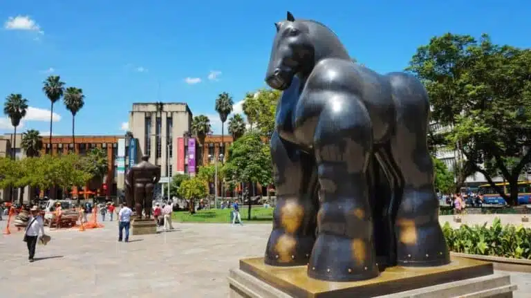 3 Best Ways To Get From Santa Marta To Medellín, Colombia