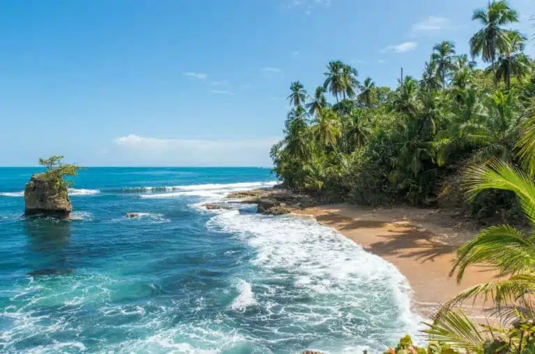 2 Best Ways To Get From Bocas Del Toro, Panama To Manzanillo Limon Province, Costa Rica