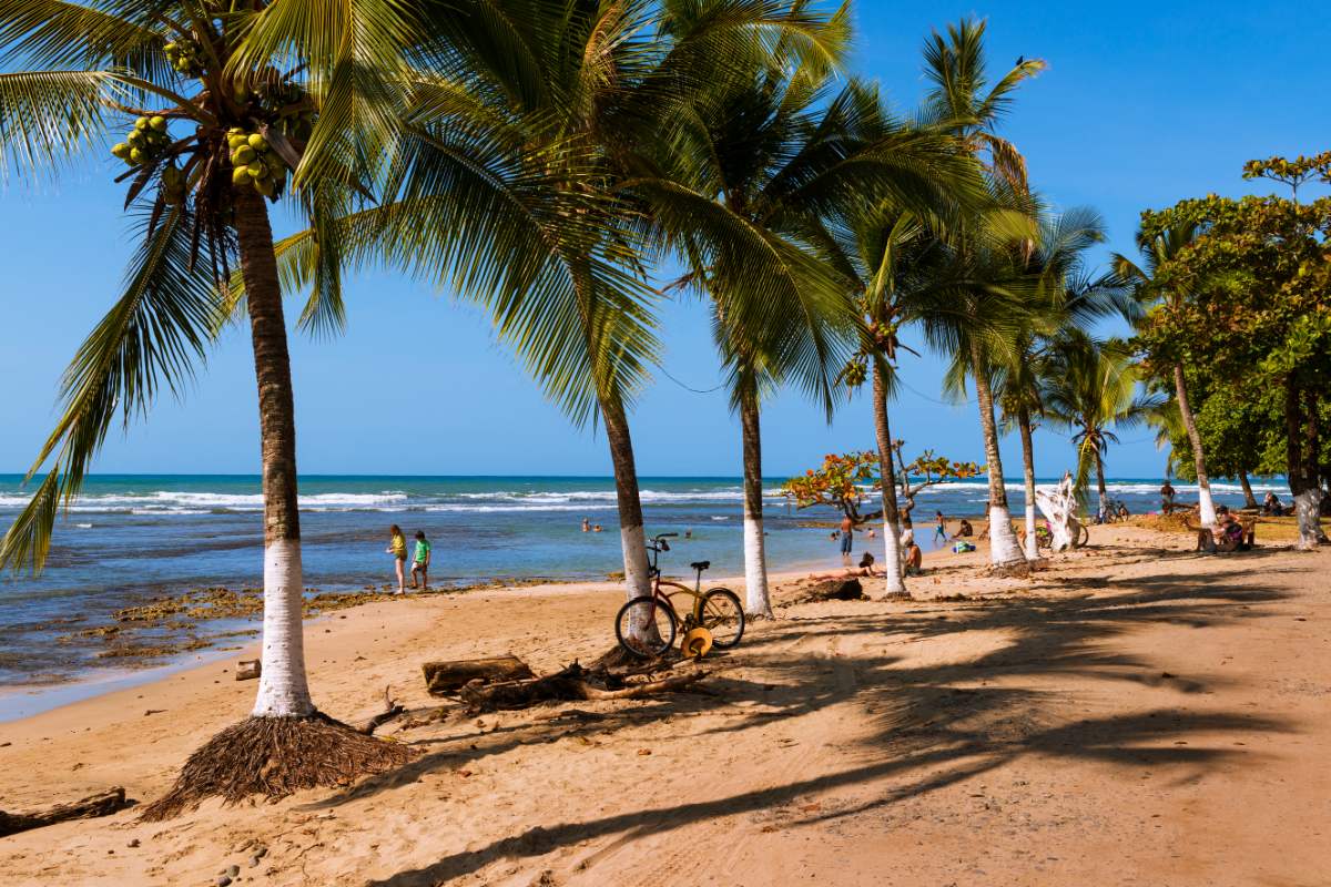 Hoe kom je van Bocas del Toro, Panama naar Puerto Viejo de Talamanca, Costa Rica?