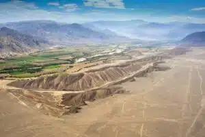 How to get from Ica to Nazca, Peru