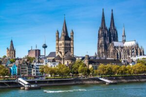 How to get from Berlin to Cologne, Germany