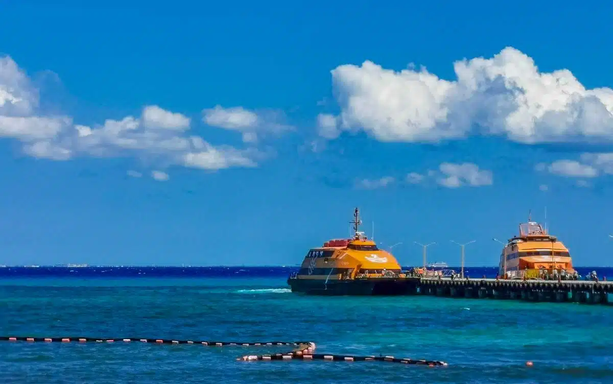 Playa Del Carmen A Cozumel
