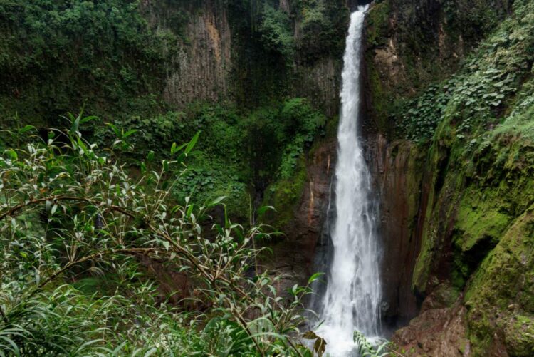 La Fortuna Cascata Na Costa Rica