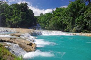 How to get from Palenque to Agua Azul, Mexico