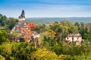 Hoe kom je van Rio Dulce naar Tikal, Guatemala?