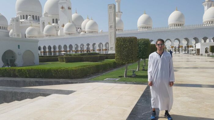 Esplora La Magnifica Grande Moschea Di Sheikh Zayed