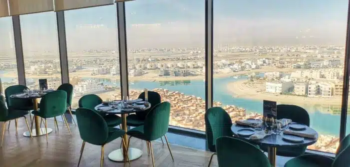 Universal-Traveller-La-Maison-Hôtel-Al-Khiran-Koweït-Revue