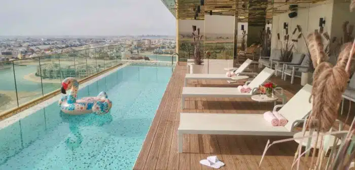 Universal-Traveller-La-Maison-Hôtel-Al-Khiran-Koweït-Revue