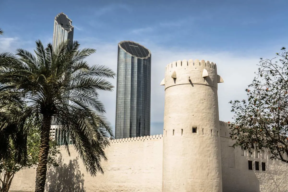 What To Do In Abu Dhabi Visit Qasr Al Hosn2