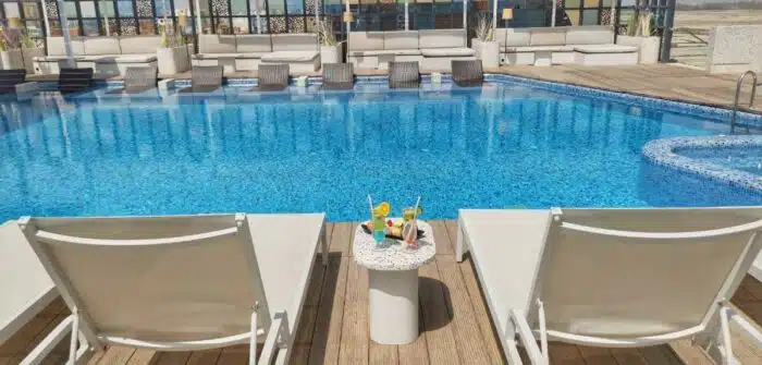 Universal-Traveller-La-Maison-Hôtel-Al-Khiran-Koweït-Revue