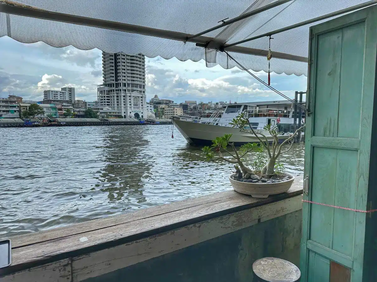 Maison De Mes Grands-Parents-Café-Bangkok