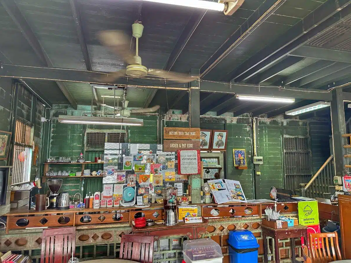 Maison De Mes Grands-Parents-Café-Bangkok