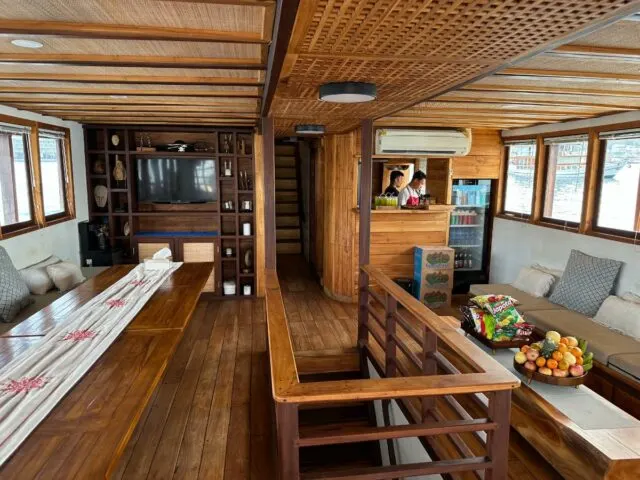 Elbark Cruises Komodo National Park Indonesia Universal Traveller By Tim Kroeger 3848